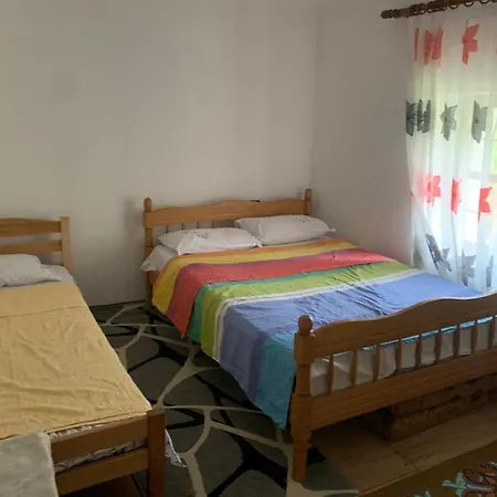 Guest house Motina River *