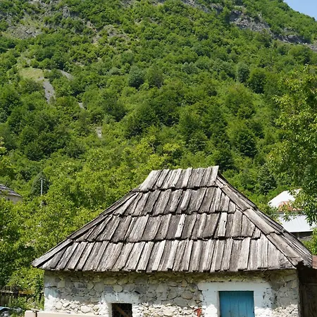 Motina River * Tropoje