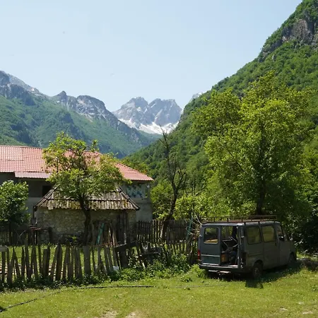 Guest house Motina River Tropoje